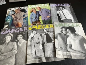 VINTAGE JAEGER KNITTING PATTERNS CHIC SUIT - COAT JACKETS  - BOXER CARDIGAN - Picture 1 of 5