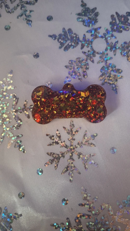 Etiqueta de resina para perro marrón y dorado Foto 1 de 1