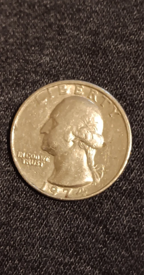 1974 Washington Quarter Error Coin No Mint Mark 65% Silver - Image 1 of 4