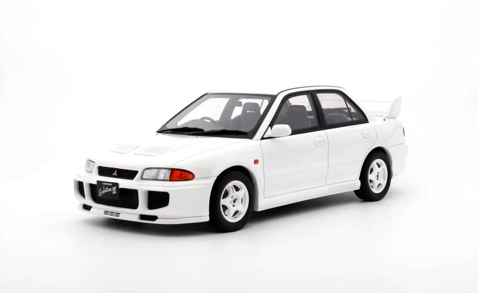 OTTOMOBILE MITSUBISHI Lancer Evo III Scotia 1995 White 1/18 OT1065