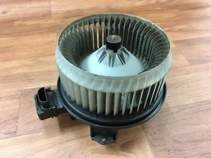 Jaguar XF genuine diesel Denso heater blower fan motor AV272700-5381 - Picture 1 of 7