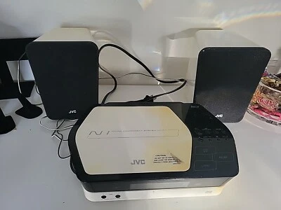 JVC UXN1W Mini CD/FM/AM/Line Micro Component System With Speakers - Image 1 of 4