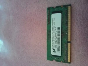 Micron 1GB 1Rx8 PC3-8500S Laptop Ram MT8JSF12864HZ-1G1D1    - Picture 1 of 2