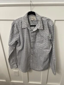 (A01) Men’s Sovereign Code button Down Shirt- Large- White With Navy Print - Picture 1 of 6