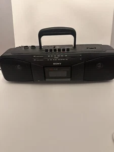 Sony CFS-B15 CD/Radio/Cassette Boombox 90’s Portable - Picture 1 of 4