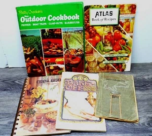 Lot of 5 Cookbooks Vintage 1909 Good Things to Eat Betty Crocker Outdoor Canning - Bild 1 von 10