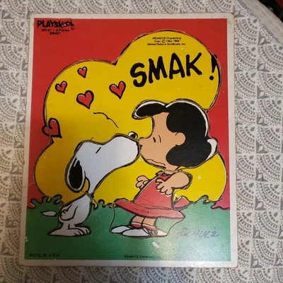Playskool Peanuts Snoopy Lucy 1958 ¡Smak! Puzzle de 8 piezas Foto 1 de 2