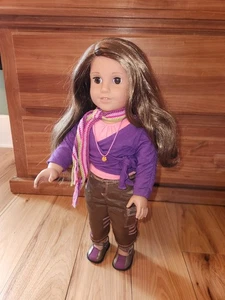 American Girl Marisol Puppe des Jahres 2005 komplettes Meet Outfit + Halskette gebraucht, in einwandfreiem Zustand - Bild 1 von 13