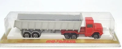 1:87 MAJORETTE VINTAGE ARTIC DUMP TRUCK - SHOP STOCK - MINT IN BUBBLE - Image 1 of 2