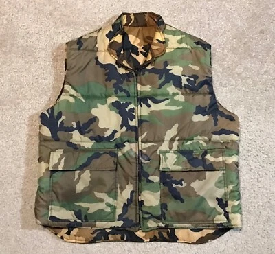 Vintage Western Field Hunting Vest size XL 46-48 Zip Camo Reversible Brown Green - Image 1 of 4
