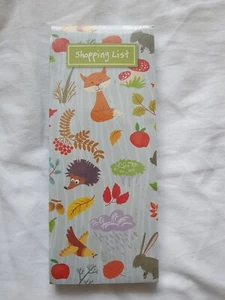 Woodland Trust thick magnetic fridge shopping list pad (pets/nature design) -new - Picture 1 of 5