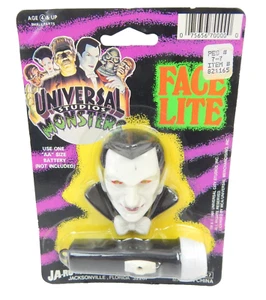 5L Universal Monsters Dracula Face Lite Flashlight Ja-Ru Toys No 201 Carded - Picture 1 of 2