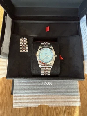 TUDOR Black Bay 54 Lagoon Blue sehr guter Zustand  - Bild 1 von 4