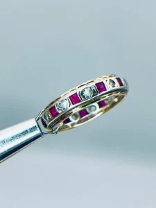 VINTAGE 9ct 375 GOLD FULL ETERNITY RUBY & CLEAR STONE RING SIZE N CLASSIC RETRO - Picture 1 of 18