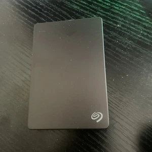 Seagate SRD00F1 Backup Plus Slim USB 3.0 2TB External Hard Drive - Black Tested - Picture 1 of 5