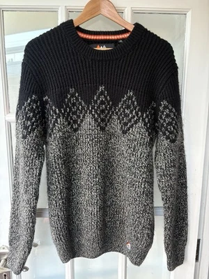Superdry Men’s Large Knitted Thick Jumper Good Condition - Image 1 of 4