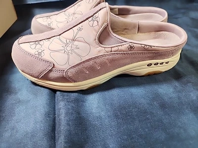 Zapatos sin cordones Easy Spirit Hotracings talla 9W. Púrpura claro Foto 1 de 4