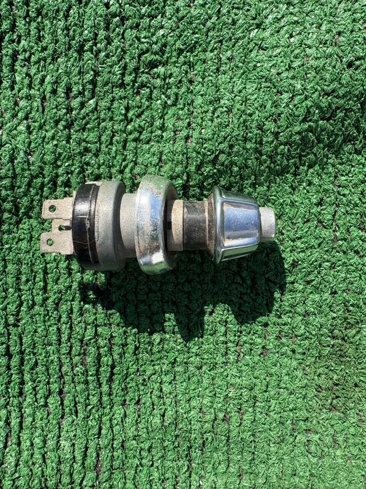 1959 1960 Chevrolet Impala 2 speed windshield wiper washer switch with bezel 59 Foto 1 de 4