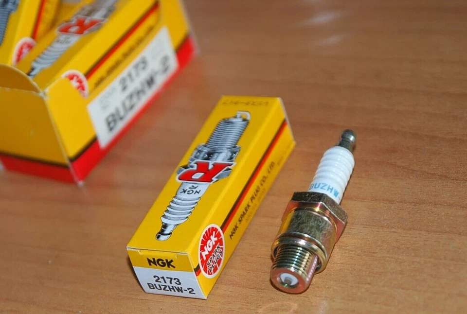 NGK BUZHW-2 1x spark plug for Mercury Mariner outboard - Image 1 of 1