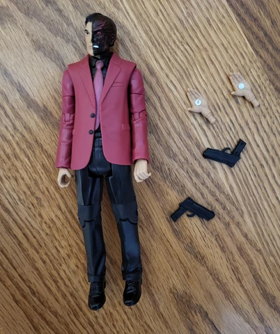 Mattel DC Multiverse Two-Face Action Figure 6 Inch Complete w/ 2 Hands, 2 Guns Cover