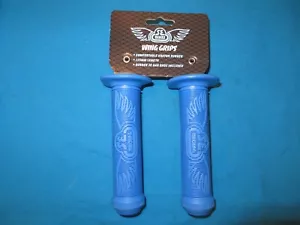 SE Racing BMX Blue Wing Handlebar Grips 5-1/2" Long fits 7/8" Handlebar - New - Picture 1 of 9