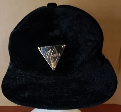 Gorra Hater SnapBack negra dorada emblema usada en excelente estado algodón gorra pana  Foto 1 de 4