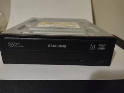 Samsung 24x SATA DVD+RW DVD-Writer Internal Optical Drive SH-224FB/BSBE - Image 1 of 3