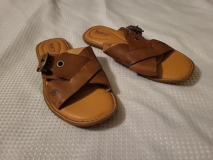 Born Women's 7 M Lt Brown/ Tan Leather Flat Buckle Slide Sandals   - Picture 1 of 5