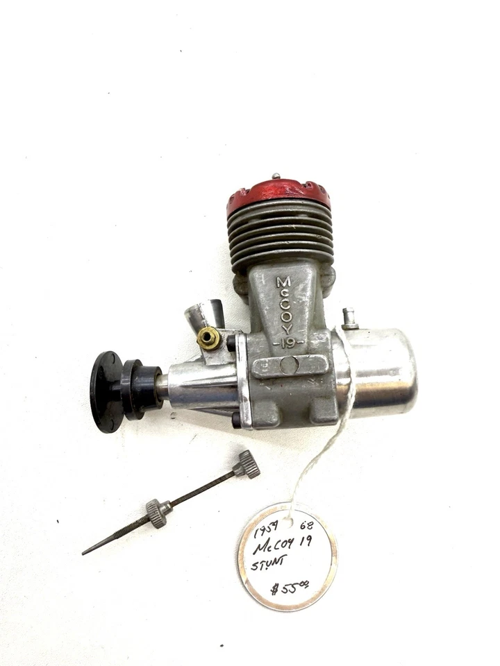 McCoy 19 Stunt Red Top Nice with Tether Vintage RC Plane Engine With Tank M7 - Image 1 of 4