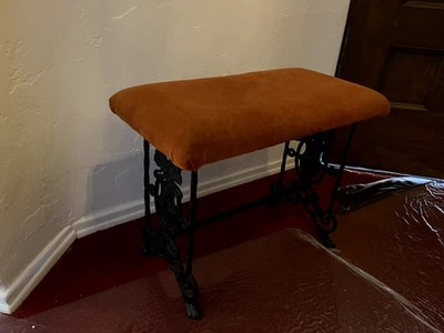 Antique 1920s American Cast-Iron Spanish-Revival Window Hallway Bench - Image 1 of 4