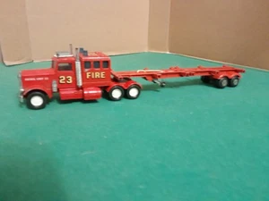 Matchbox Super-Kings K-134 PETERBILT FIRE Truck & K17 SUPERKINGS TRAILER - Picture 1 of 11