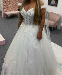 Wedding Dress Size 16 - Veil Included With The Dress. - Picture 1 of 3