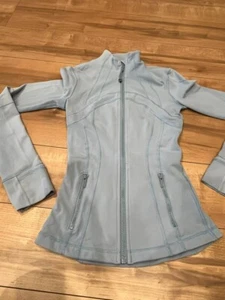 Gentle Blue lululemon define jacket size 0 Design With zipper Mesh inner pocket - Picture 1 of 4