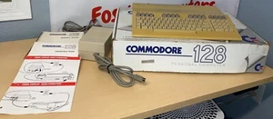Working Commodore 128 C128 8-Bit Computer in the Original Box w/Manuals SB - Picture 1 of 21