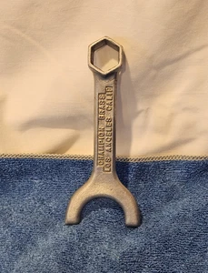 Vintage Champion Brass Wrench Los Angeles Calif Sprinkler Head Cast Aluminum - Picture 1 of 3