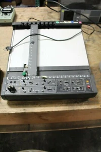Omega DAP780 X-Y Recorder - Picture 1 of 2