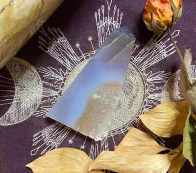 Torre de ágata druzy, todo natural, decoración de altar, brujería, brujería Foto 1 de 4