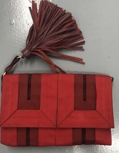 Limited Edit.Clever Carriage Genuine Leather Handbag Red. Softly Used. Great Bag - Picture 1 of 4