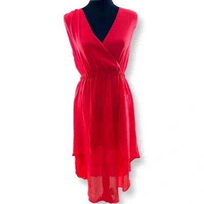 Vestido rojo colección Kardashian Foto 1 de 4