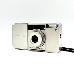 FUJIFILM TIARA ZOOM 35mm Point & Shoot Compact Film Camera From Japan - Picture 1 of 12
