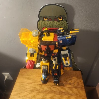 OMEGA SUPREME Transformers Energon Incomplete Hasbro Missing Head Other Parts - Image 1 of 4