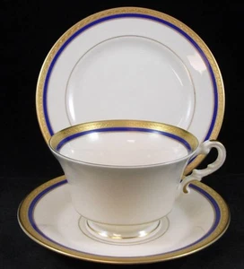 Syracuse Wayne Blue Group of Cup and Saucer Set with Bread and Butter Plate - Picture 1 of 6
