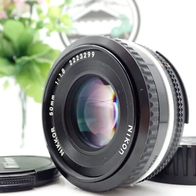 Raro selo esculpido em D Nikon 50mm f1.8 Ai-s Ais Nikkor Pancake STD lente Japão estado perfeito - Imagem 1 de 4