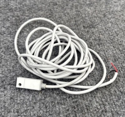 SMC D-H7BA 2-Wire In-Line Auto Switch 12-24VDC Used - Image 1 of 4