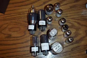 VINTAGE GEBRAUCHTE VAKUUMRÖHREN OCTAL, COMPACTRON, MINIATUR AUS TECHNIKER BOX - Bild 1 von 2
