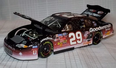 Kevin Harvick #29 Action E.T. 2002 Monte Carlo 1/24 Nascar Diecast, NASCAR - Image 1 of 4