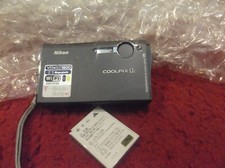 Nikon COOLPIX S7C 7.1MP 3x Wi-Fi Digital Camera - Gray