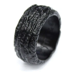 Unique Godzilla Skin Ring - Picture 1 of 3