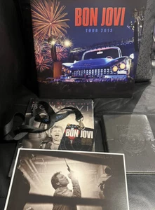 Bon Jovi 2013 Australian VIP Package Leather Diary Photo Tour Book Lanyard - Picture 1 of 17