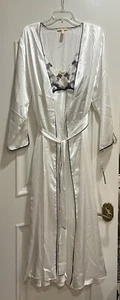 NEW NWT Vintage Flora Nikrooz Satin Long Nightgown & Robe Set Black & White L - Picture 1 of 14